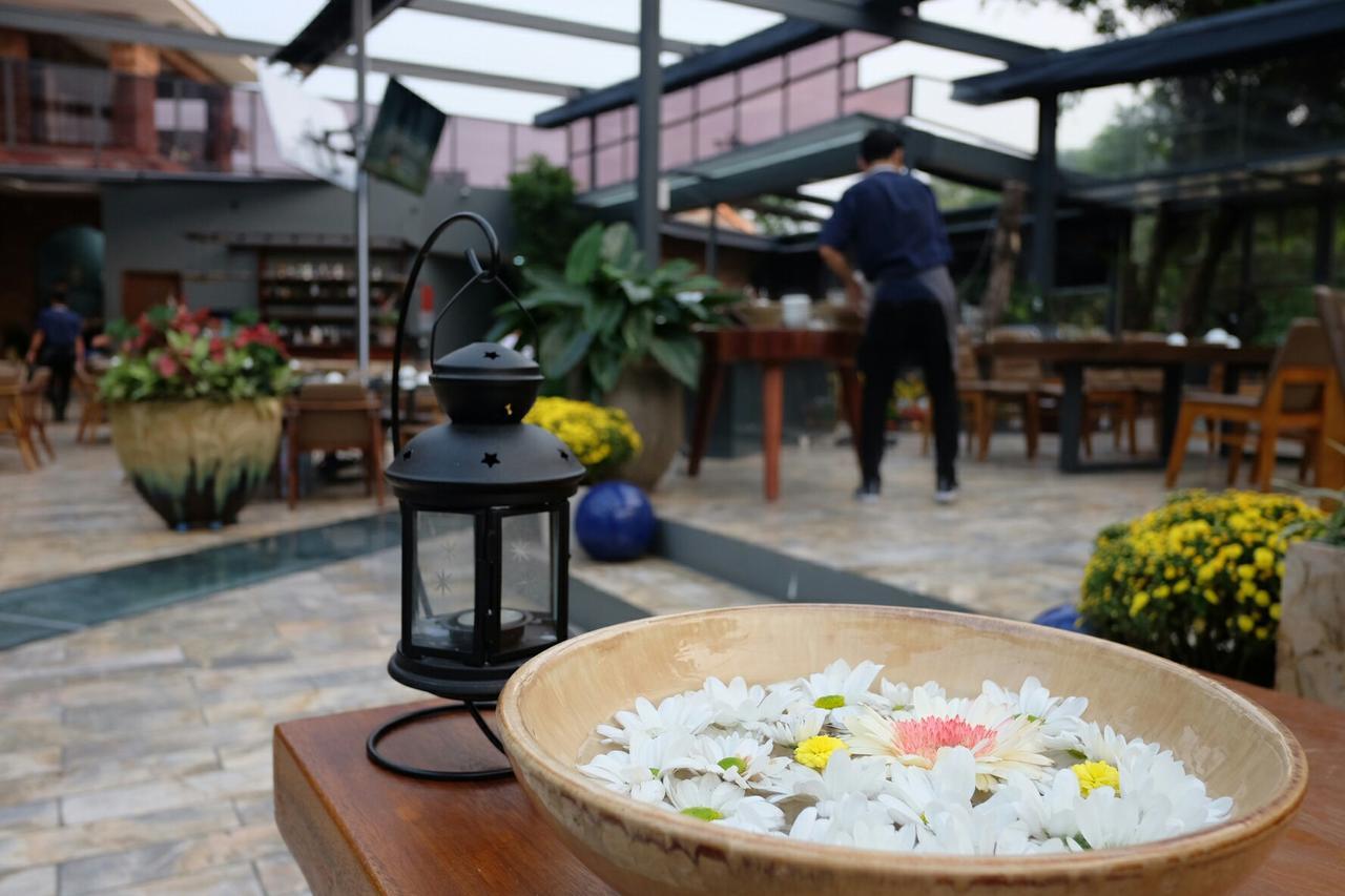 Greenwood Villa Saigon Ho-Chi-Minh-Stadt Exterior foto