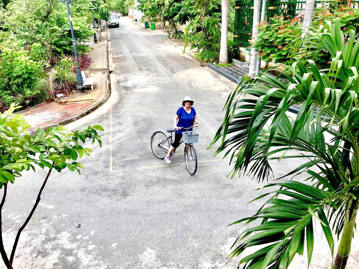 Greenwood Villa Saigon Ho-Chi-Minh-Stadt Exterior foto